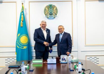 Жетісу облысында жол саласының маманына мемлекеттік награда тапсырылды