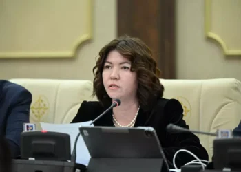 Мәжіліс Жұлдыз Сүлейменованың депутаттық өкілеттігін тоқтатты