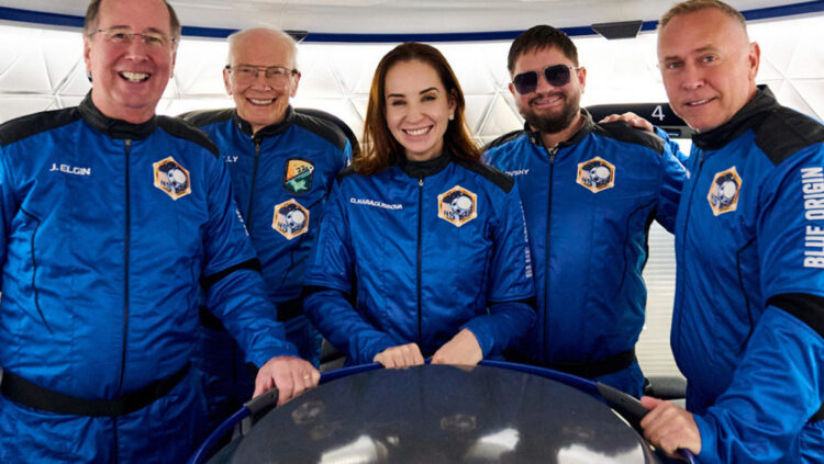 Қазақстандық әйел Blue Origin компаниясымен ғарыштық ұшуын сәтті орындады