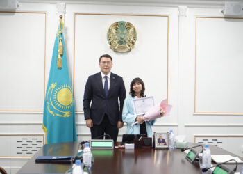 Жұлдызы жанған Зере