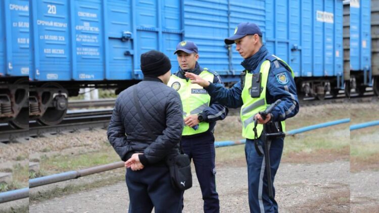 Көлік полицейлері теміржол қауіпсіздігін бұзғандарды жауапқа тартты