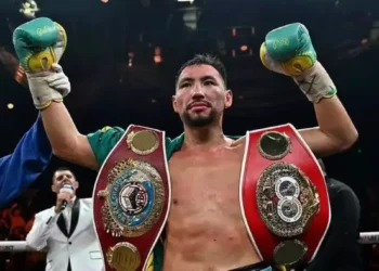 Жәнібек пен Бентли қайта рингке шығуы мүмкін: Фрэнк Уоррен мәлімдеме жасады