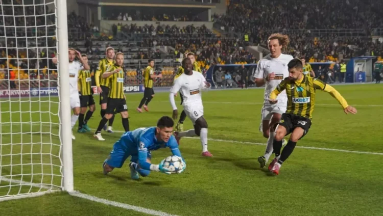 UEFA Темірлан Анарбековтің сейвін үздік сәттерге қосты