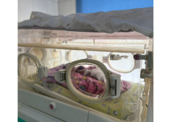 Дәрігерлер 825 грамм салмақта туған сәбидің өмірін аман сақтап қалды