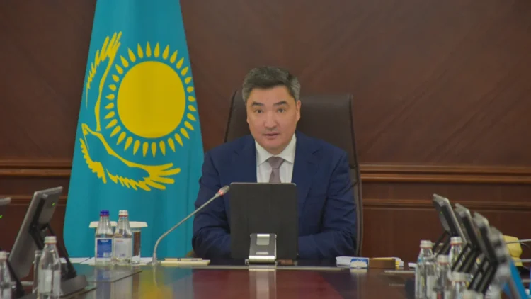 Олжас Бектенов тұрғын үй секторында өрттің жиілеуіне алаңдаушылық танытты
