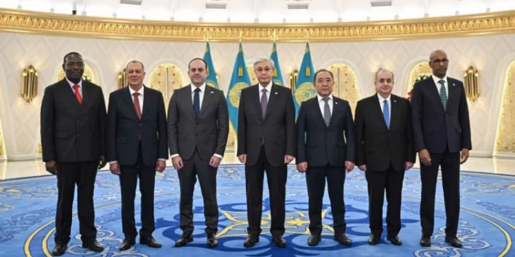 Қасым-Жомарт Тоқаев бірқатар мемлекеттің елшісінен сенім грамотасын алды