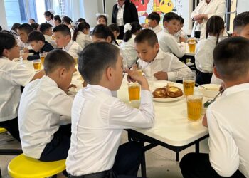 1,7 миллионнан астам бала тегін ыстық тамақпен қамтылды