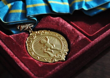 Талдықорғанда «Алтын» және «Күміс» алқа табысталды