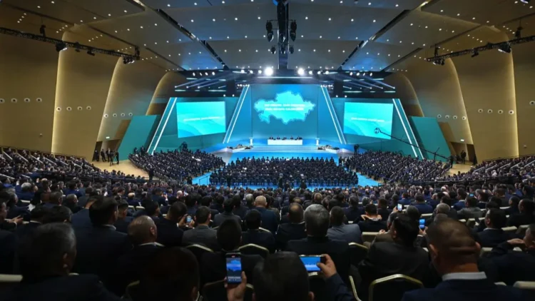 Жаңа Парламент: Тоқаев депутат санын көбейтпеуді ұсынды