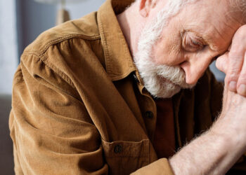 Ғалымдар ерте қартаюдың тағы бір себебін анықтады