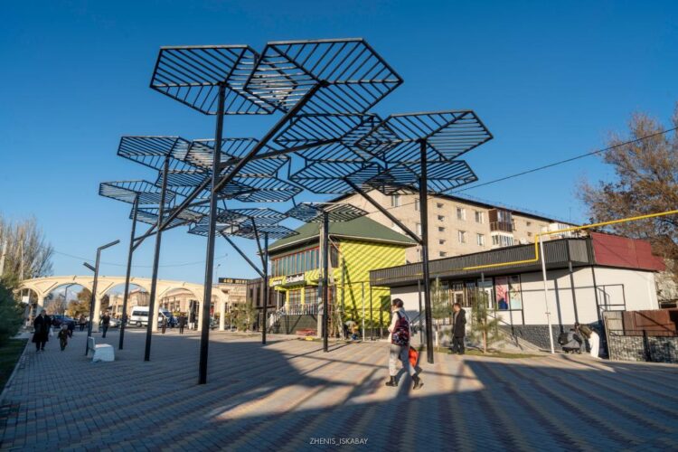 «Таза Қазақстан»: Жетісудың Панфилов ауданында бір жаңа саябақ салынып, тағы екі саябақ жөнделді