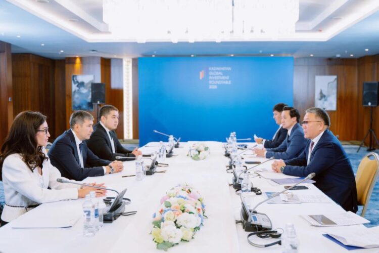 Жетісулық делегация шетелдік инвесторларымен келісім жасасты