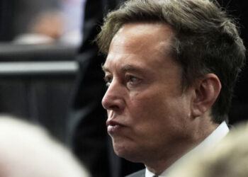 «Tesla» Маскқа триллион доллар сыйақы бермек