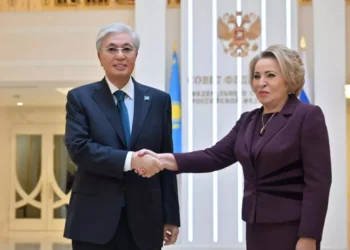 Президент Тоқаев Валентина Матвиенкомен кездесті