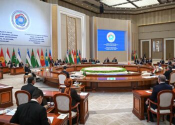 Президент: Аймақтың әлеуетін ашудың кілті – бірлескен көлік стратегиясы