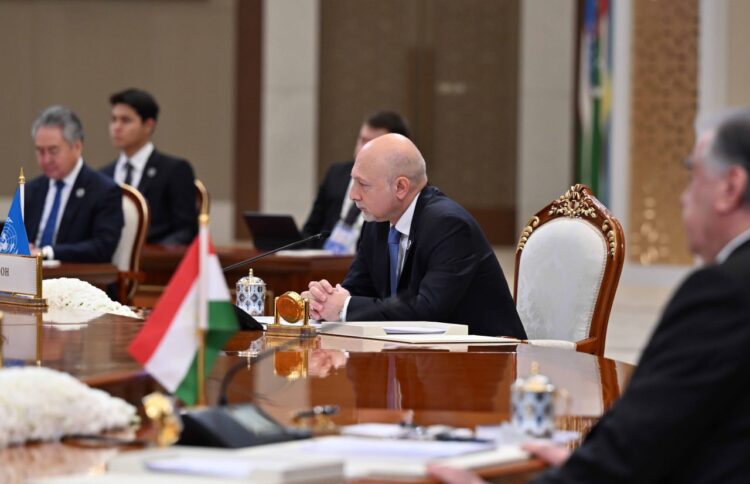 Президент: «Сирек металдар мен жасанды интеллект саласында өңірлік серіктестікті күшейту қажет»