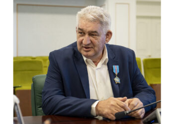 Мемлекеттік награда тапсырылды