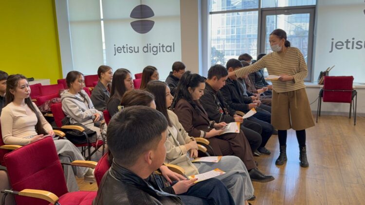 ЖИТС-пен күрес күні: жастармен ашық диалог өтті