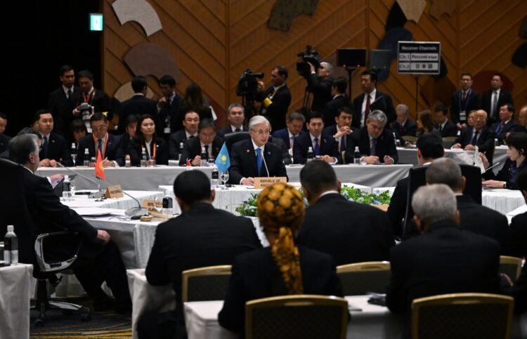 Президенттің Жапонияға сапары: 3,7 млрд. доллардан асатын 60-тан астам келісімге қол қойылды