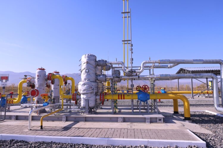 Бейбіт Исабаев: Орталық су жүйесімен қамту 99,9%-ға жетті, газдандыру деңгейі жыл соңына дейін 72% болады