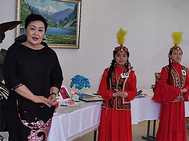 Баршаға бірдей бауырмал