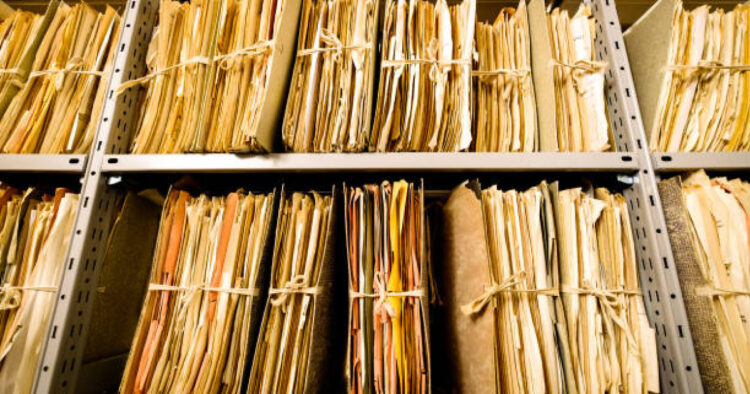 Аида Балаева архив қызметкерлерін құттықтады: Сала мамандарының жалақысы 29%-ға өсті