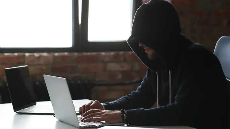 «Қауіпсіз шот» – алаяқтардың жаңа арбауы