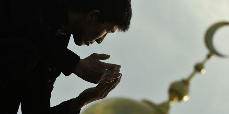 Дін және жастар