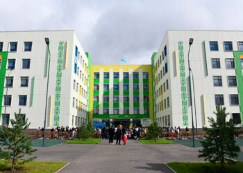 Мектептегі қауіпсіздік: «ДосболLike» бағдарламасы қалай жұмыс істейді?