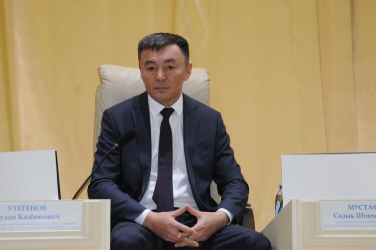 Мәуелі жердің мәдениеті мәйекті