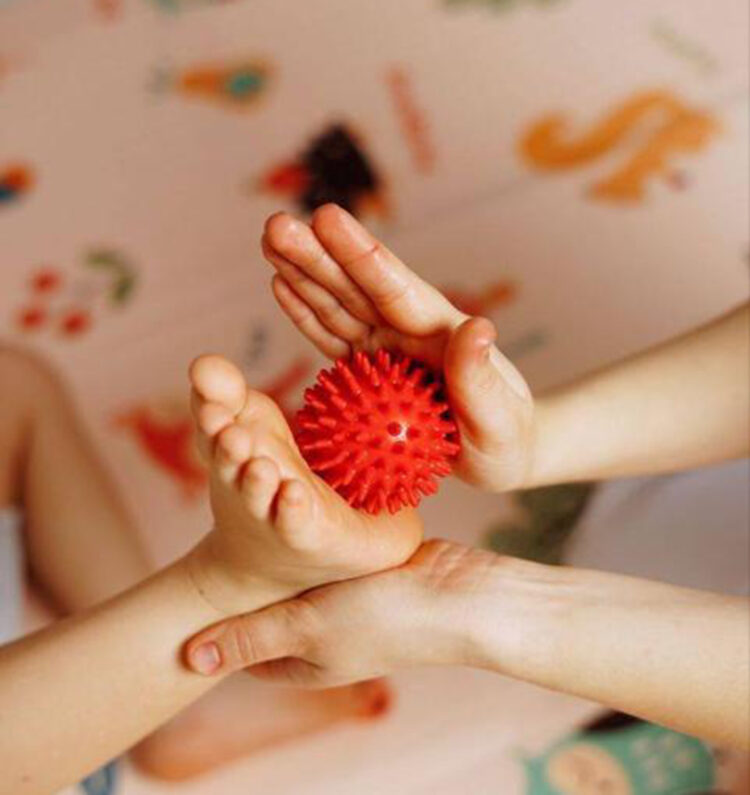 Балаларға арналған оңалту қызметтері кеңейтілді: 125 мың бала көмек алды