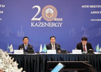 KAZENERGY кеңесі: Ақкенженов мұнай өңдеу саласының 2040 жылға дейінгі даму басымдықтарын атады