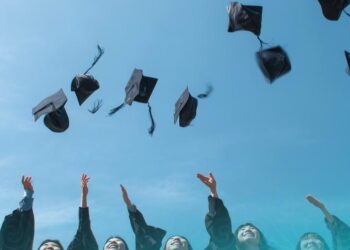 Баспана, грант және жұмыс: Жастарға арналған мемлекеттік қолдау шаралары