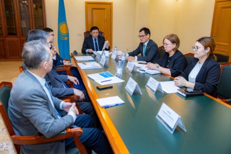 ЭМ, Ұлттық банк және ҚНРДА 2026-2028 жылдарға арналған бірлескен бағдарламаны түсіндіруді аяқтады