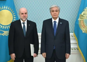 Тоқаев Палестина президентін Қазақстанға шақырды