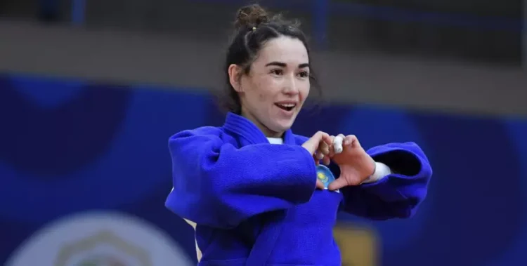 Әбиба Әбужақынова әлемдегі ең үздік дзюдошы атанды