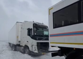 Жетісу облысында қар құрсауында қалған 23 адам құтқарылды