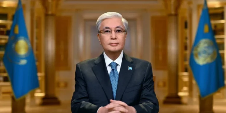 Уақыттың пердесін түрген