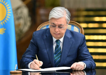 Конституциялық комиссия құрылады: Тоқаев Жарлыққа қол қойды