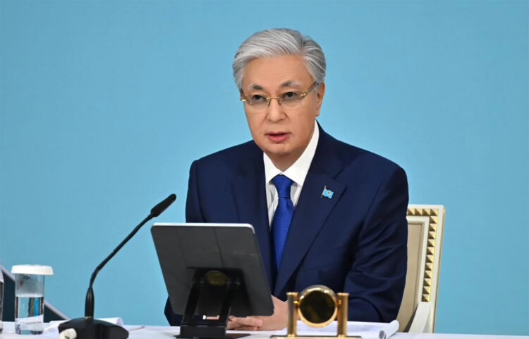 «Мүлдем жаңа құжат»: Тоқаев Ата Заңның толық жаңартылатынын мәлімдеді