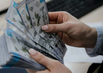 Қазақстанда банктер халыққа несие беруді қысқартты