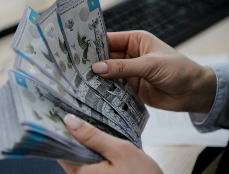 Қазақстанда банктер халыққа несие беруді қысқартты
