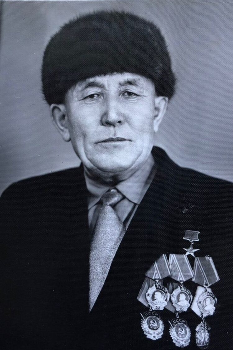 Аңыз адам ақиқаты