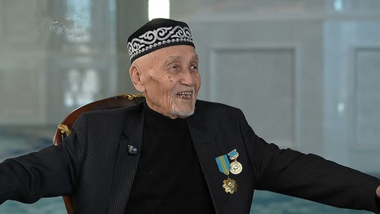 Тұңғыш Бас мүфти Рәтбек қажы дүниеден озды