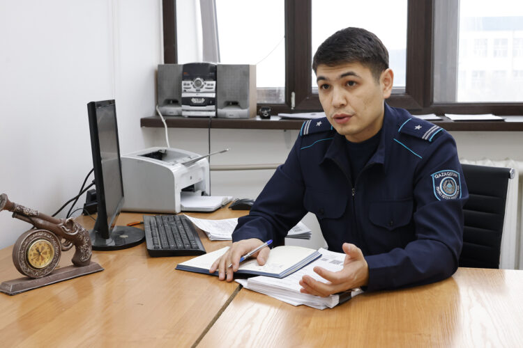 Әкеге тартқан Әділет