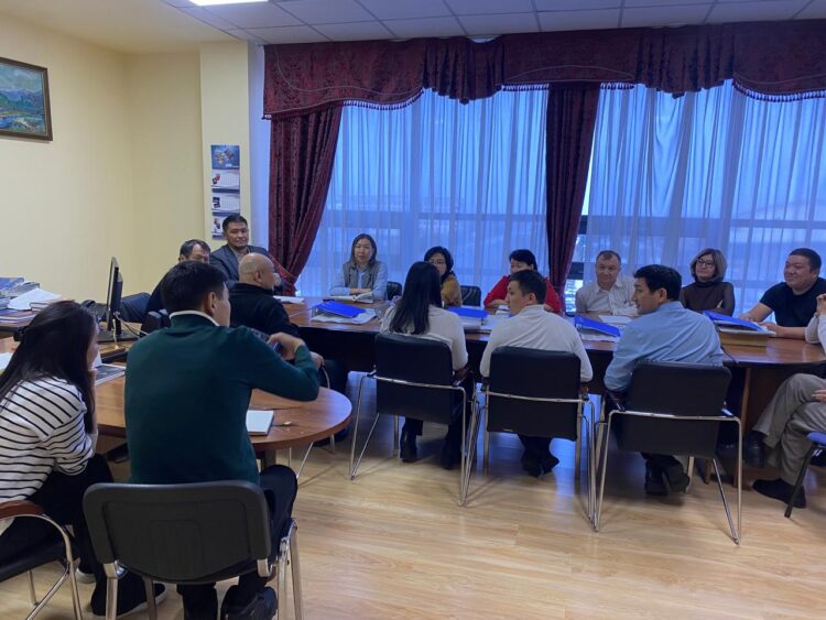 «Жетісу Медиа» ұжымы кәсіби этика мен жауапкершілікті талқылады