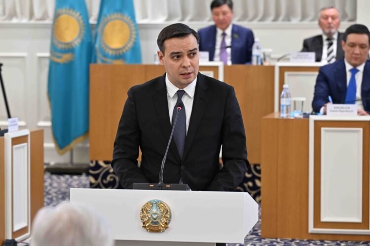 Артур Ластаев: «Өмір сүру құқығы – мемлекеттің басты құндылығы»