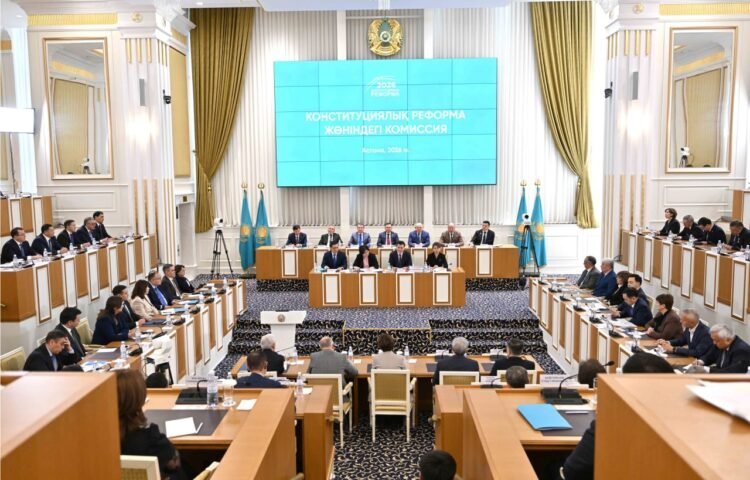 Жеке деректерді Конституция деңгейінде қорғау ұсынылды