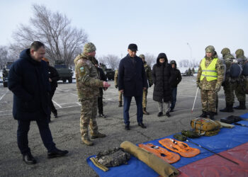 Депутат Ерболат Саурықов өңірдегі өзекті мәселелерді талқылады