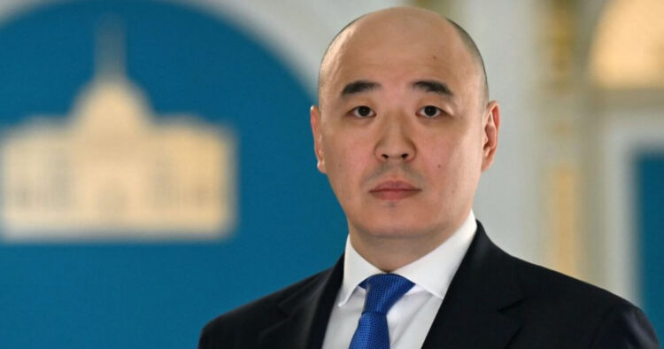 Президенттің көмекшісі болған Қанат Шарлапаев жаңа қызметке тағайындалды